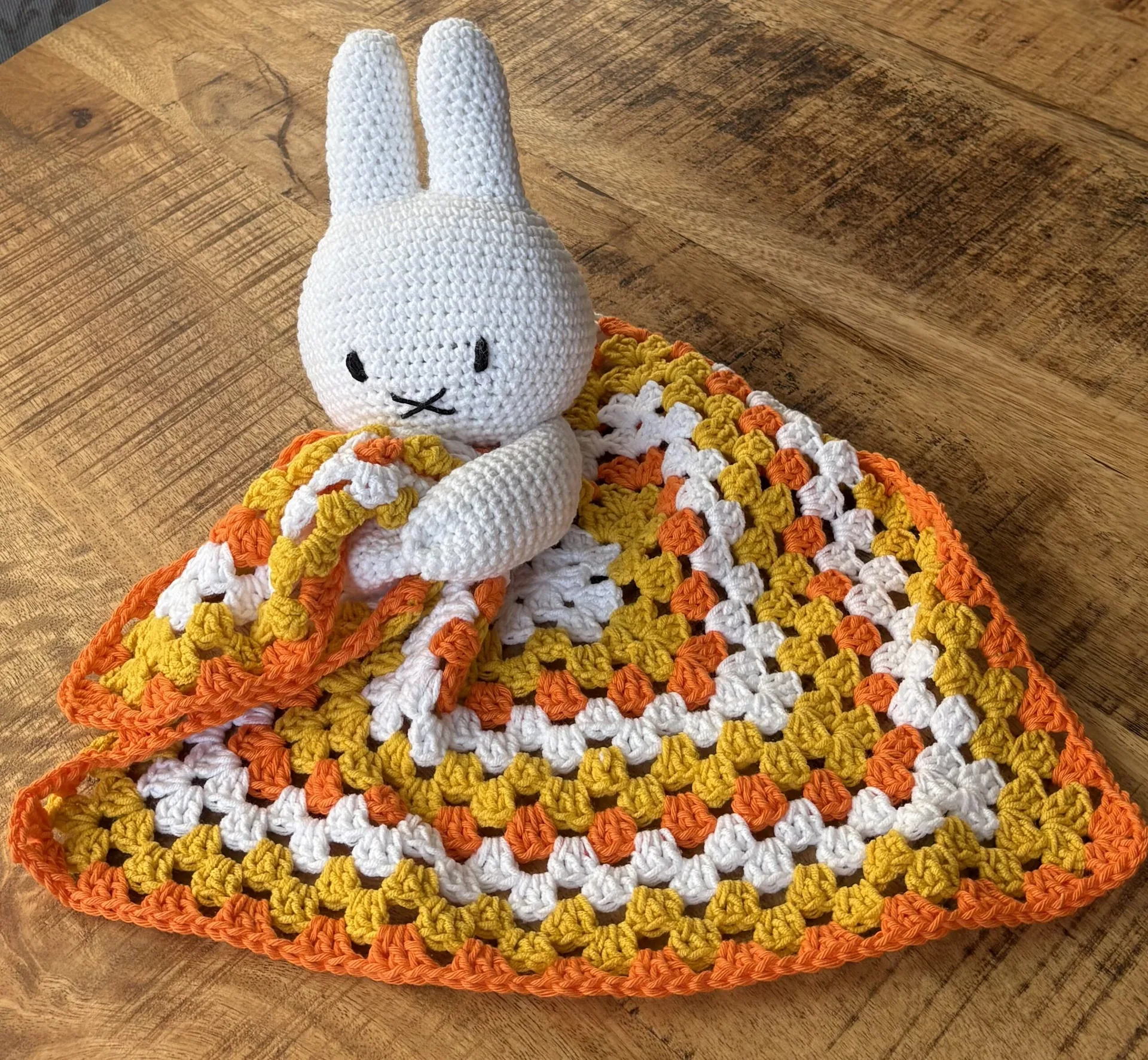 Nijntje knuffeldoekje